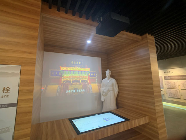 ���ἤ�⹤��ͶӰ�C(j��)��������Ӱ�񷽰����l(f��)�������� ̽�L�������չʾ�^